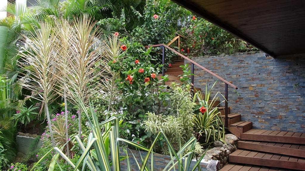 Fare Sunny Hotel Punaauia  Bagian luar foto